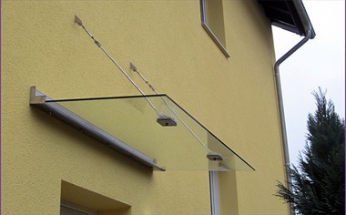 Überdachungen aus Ganzglas